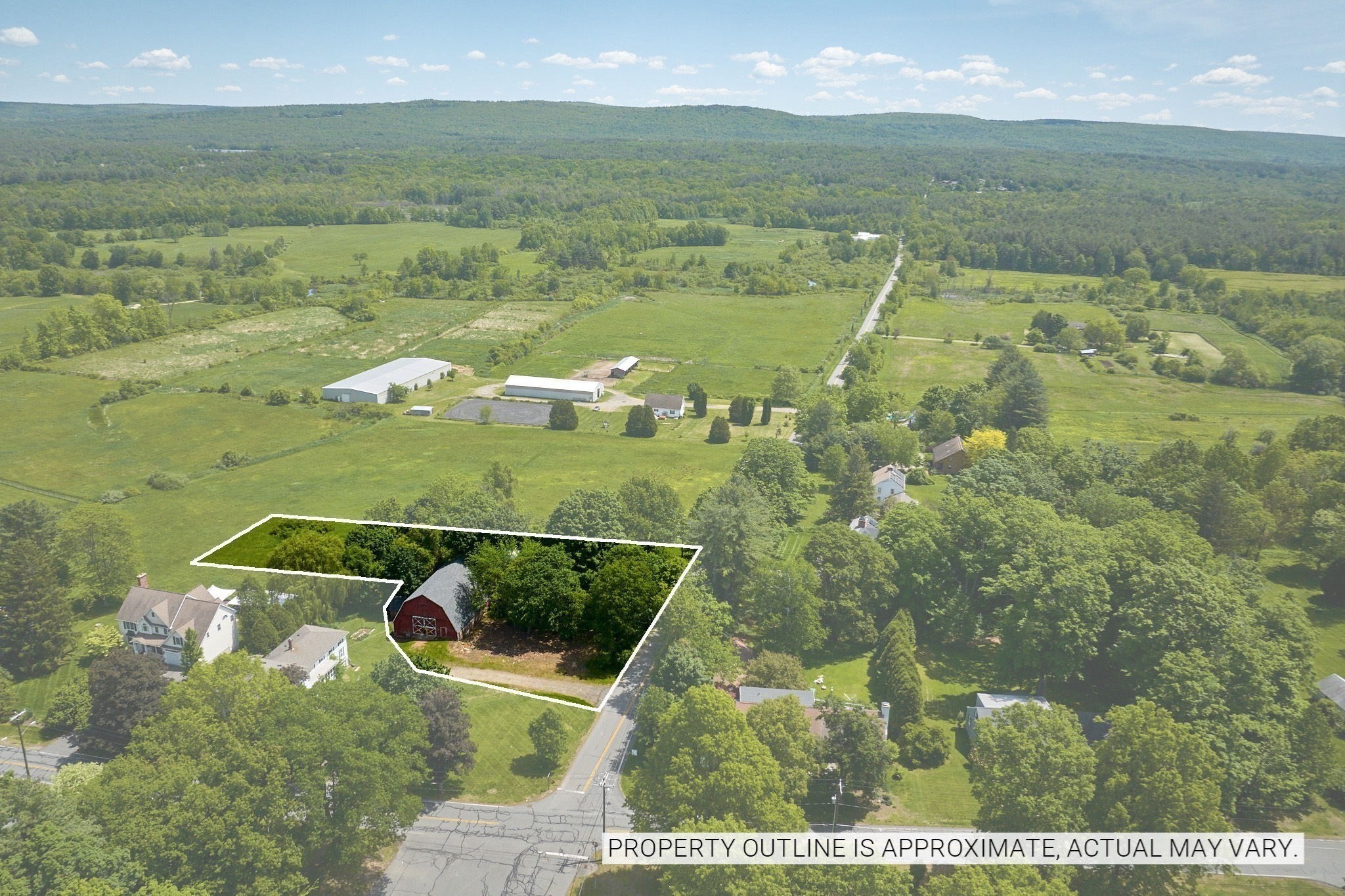 main property photo 11