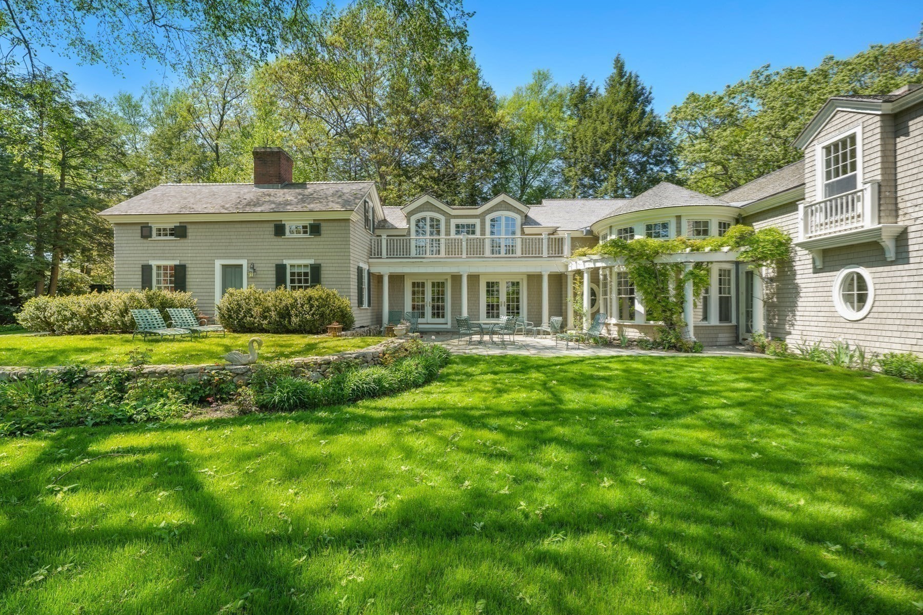 main property photo 25