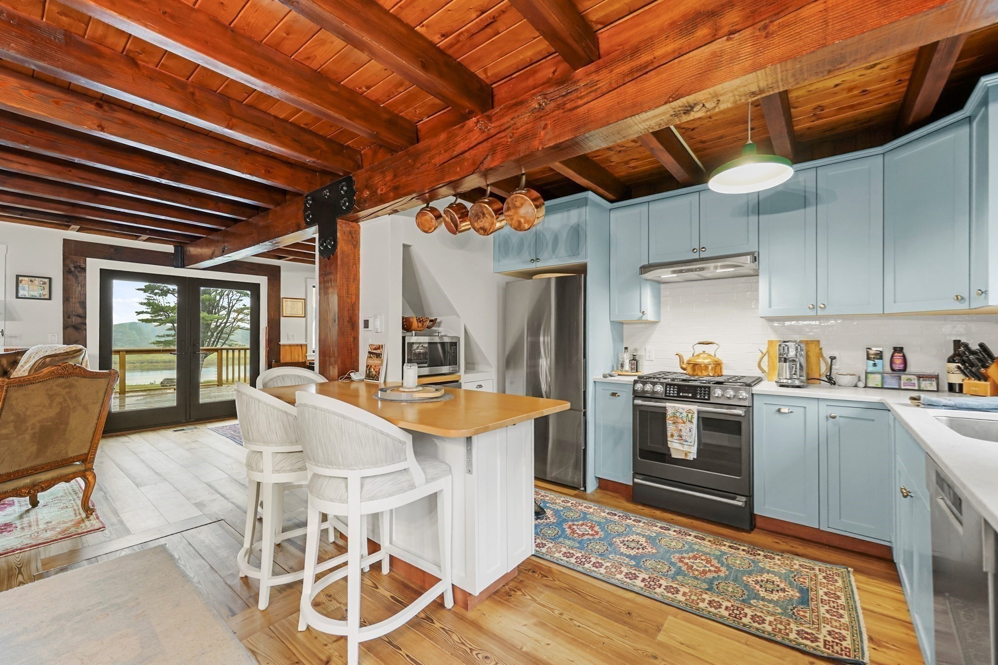 main property photo 16