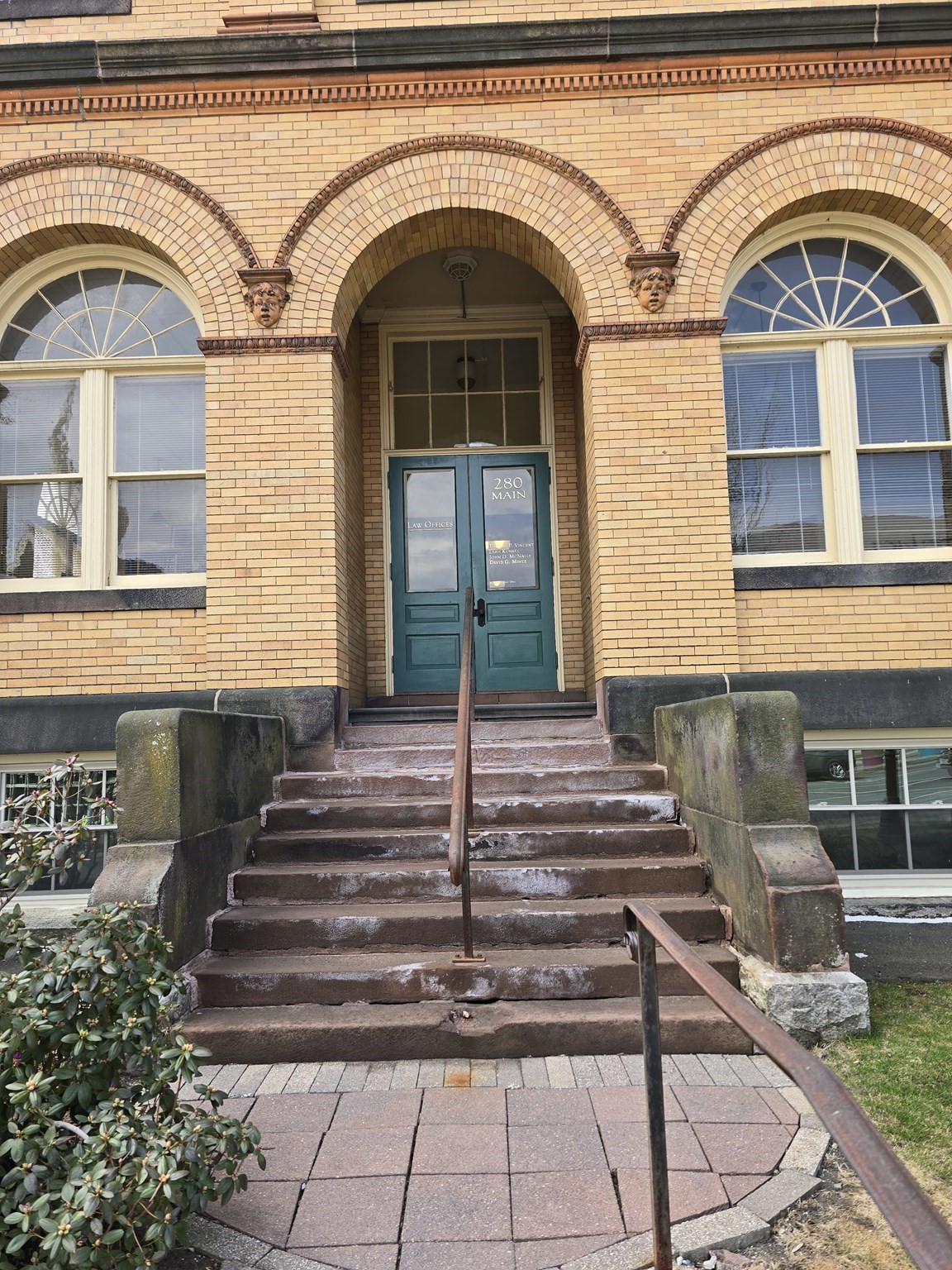 main property photo 4