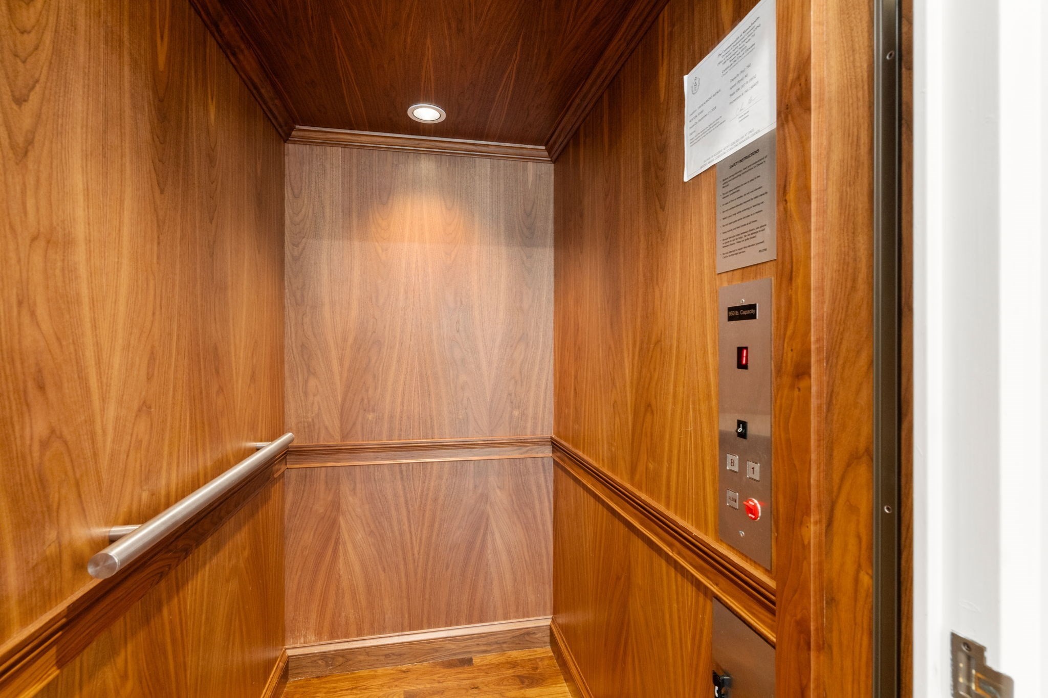 main property photo 15
