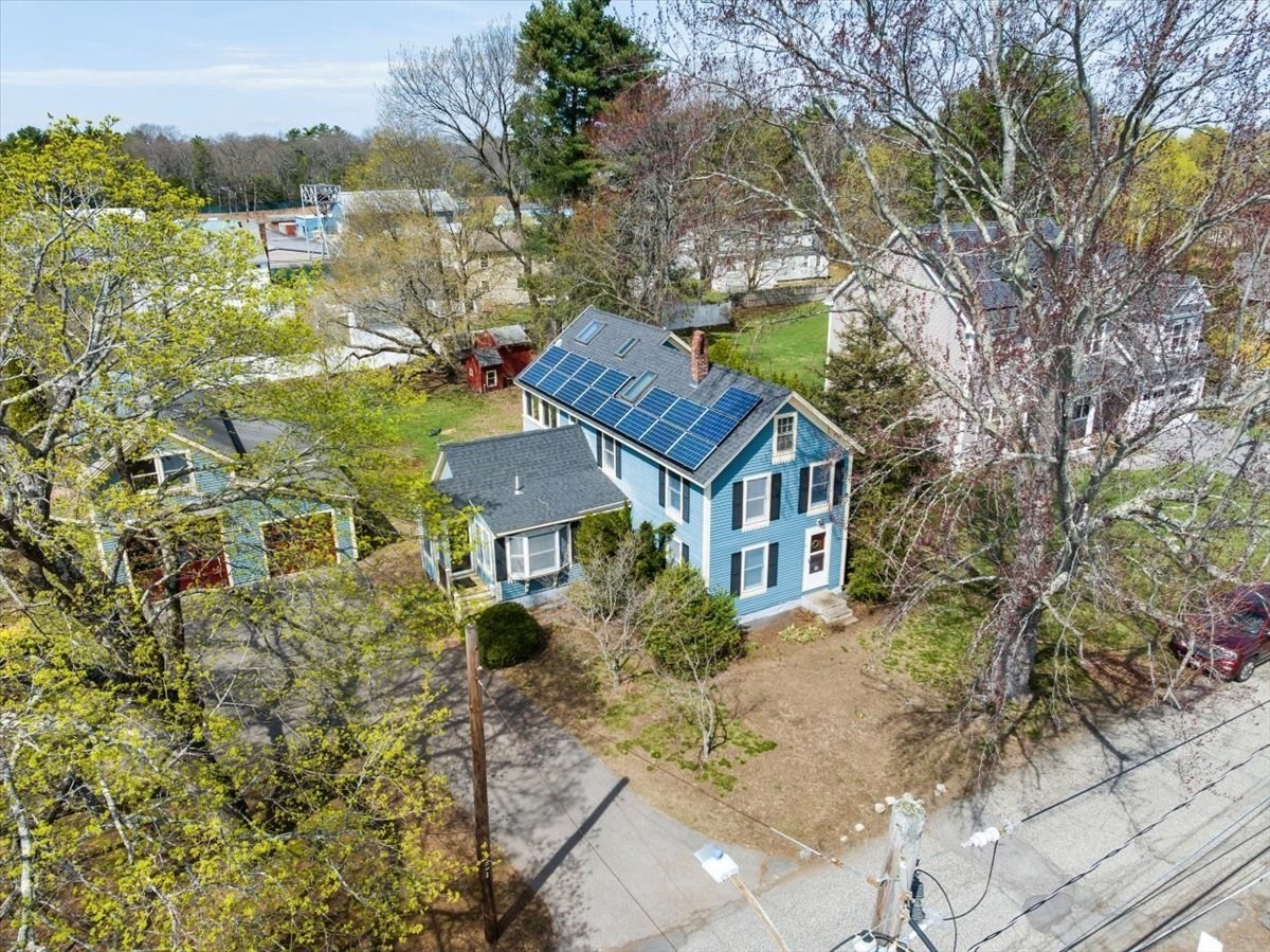 main property photo 28