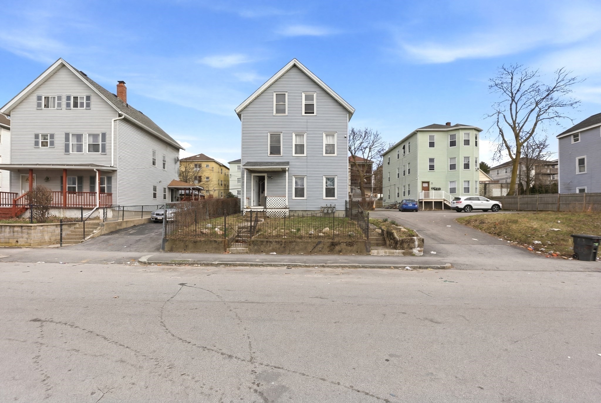 main property photo 23