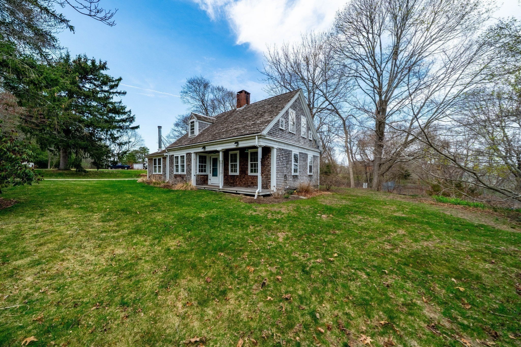 main property photo 2