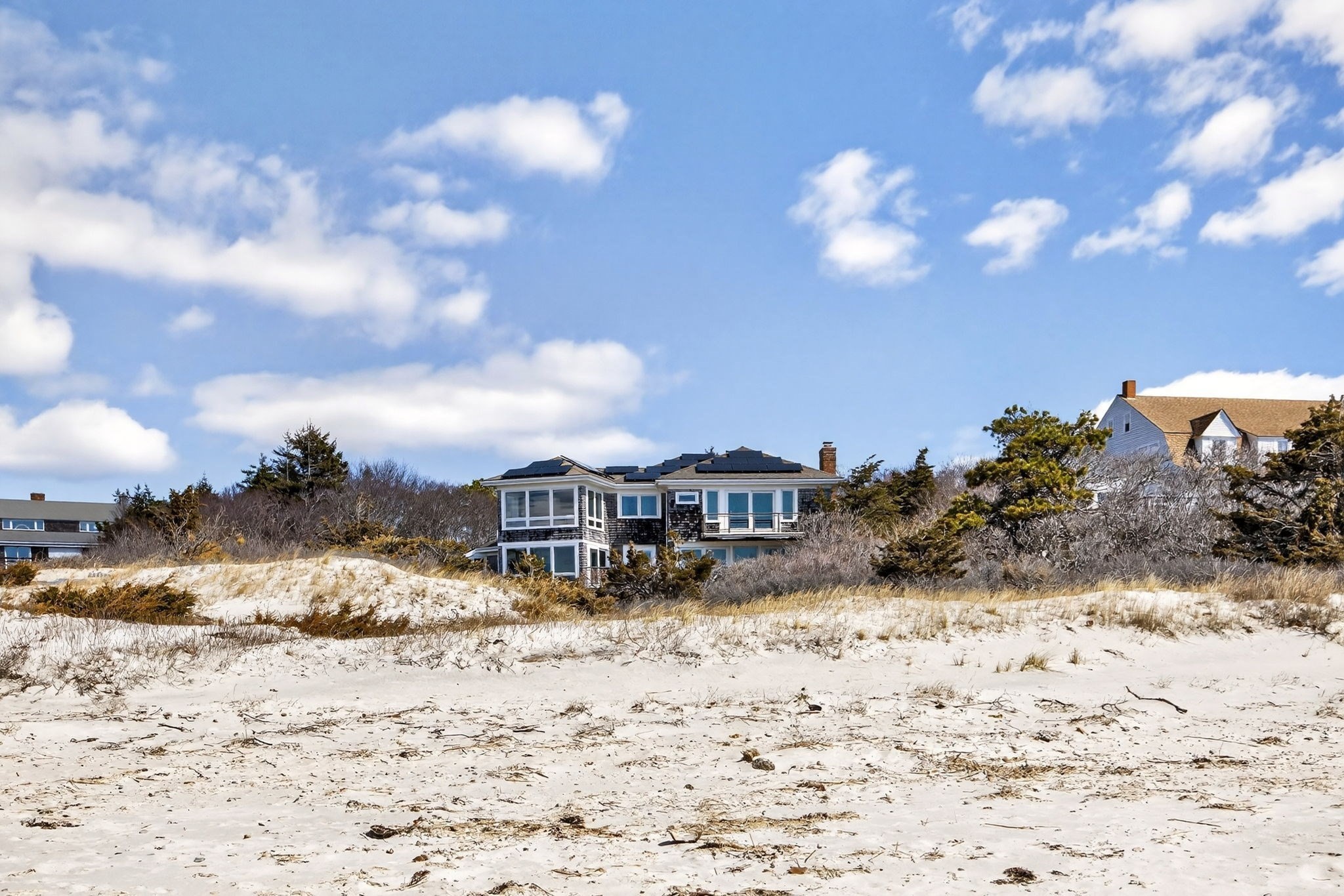 main property photo 37
