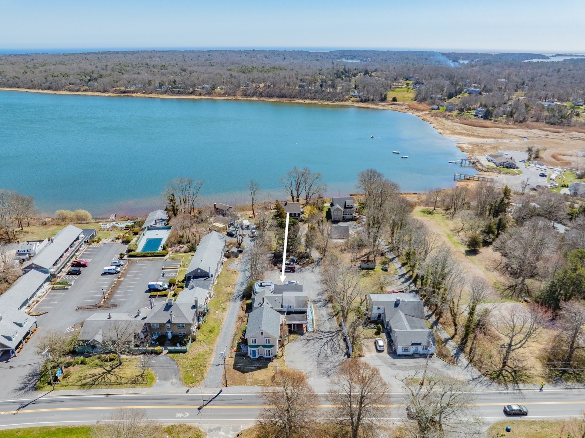 main property photo 28