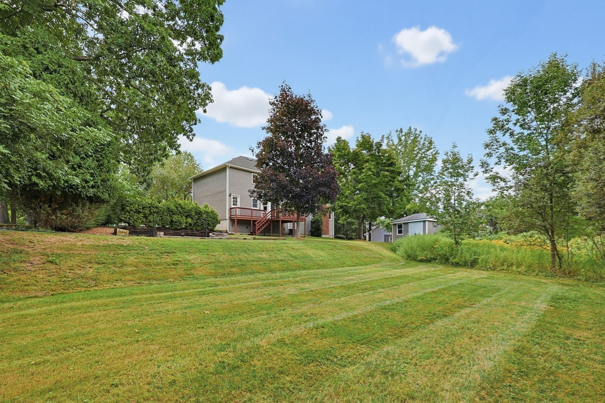 main property photo 35