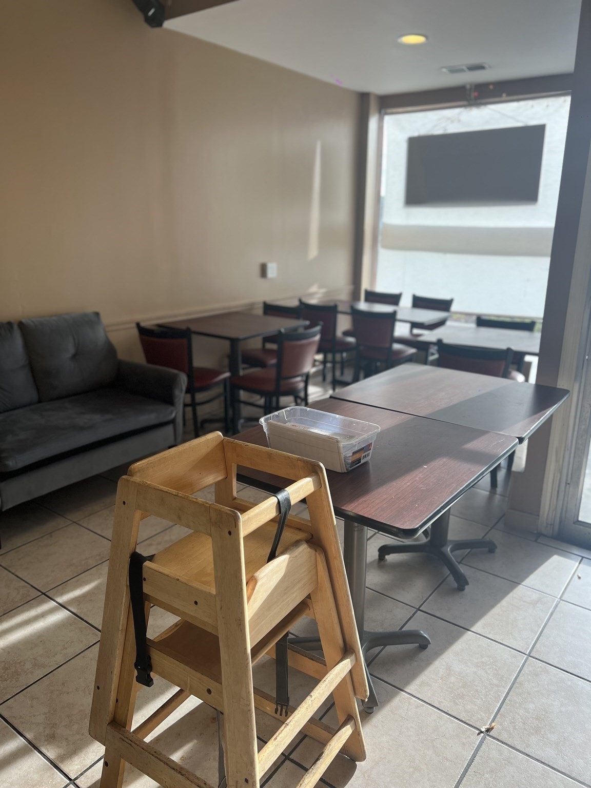 main property photo 12