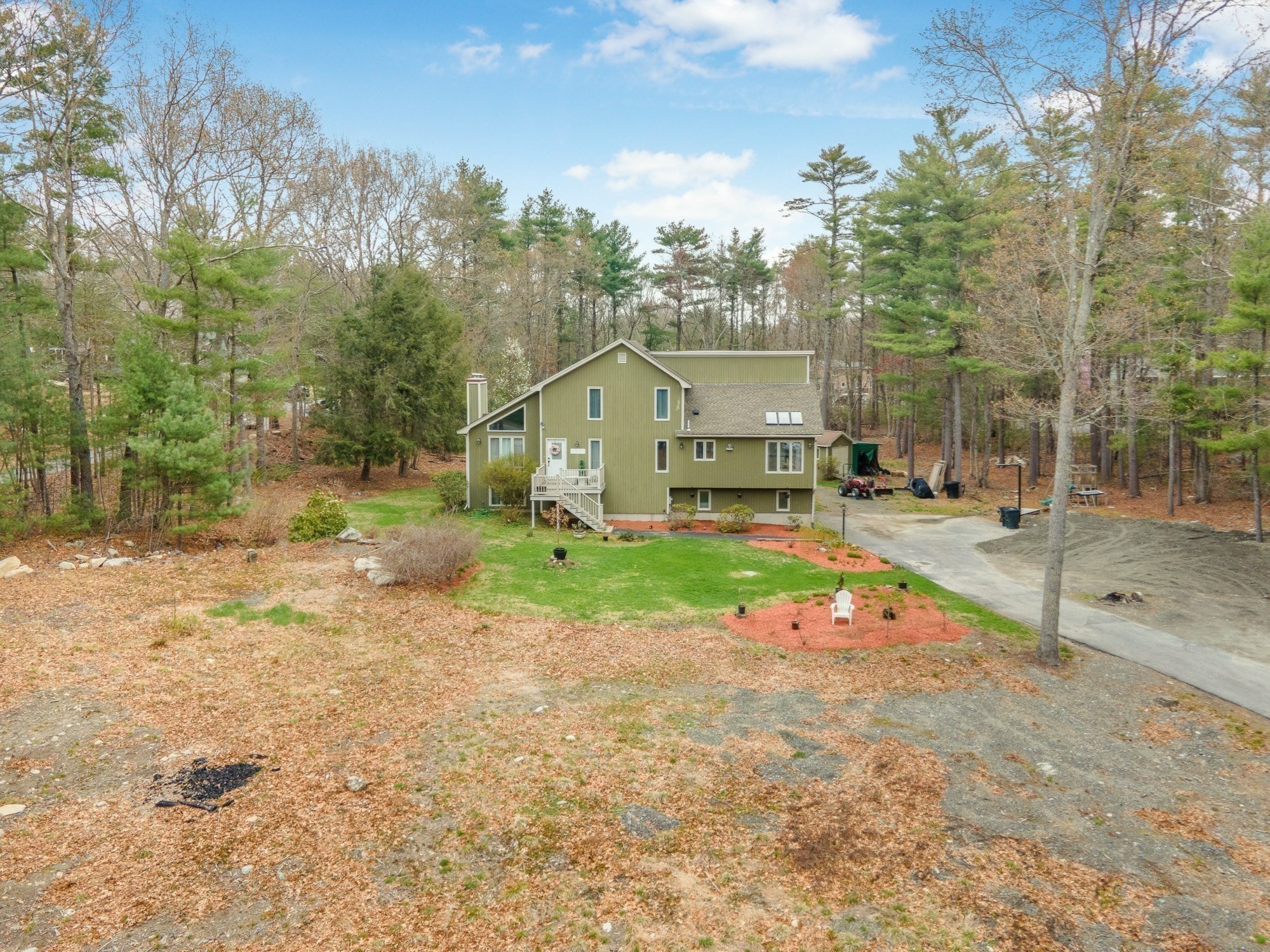 main property photo 40