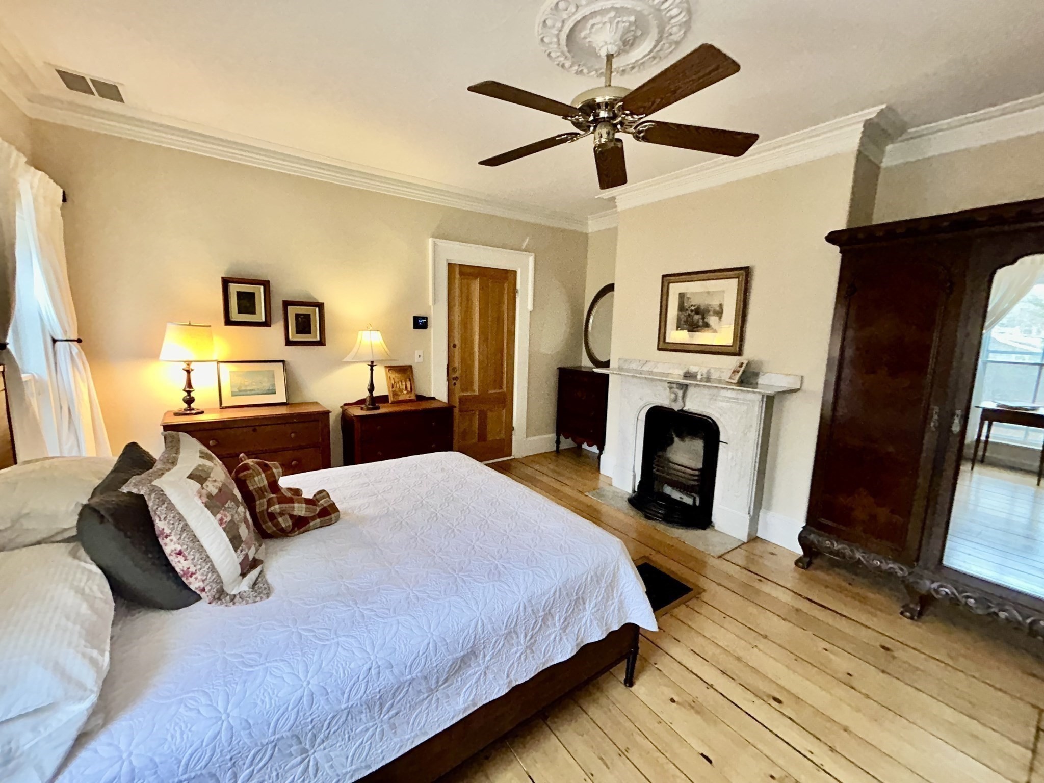 main property photo 20