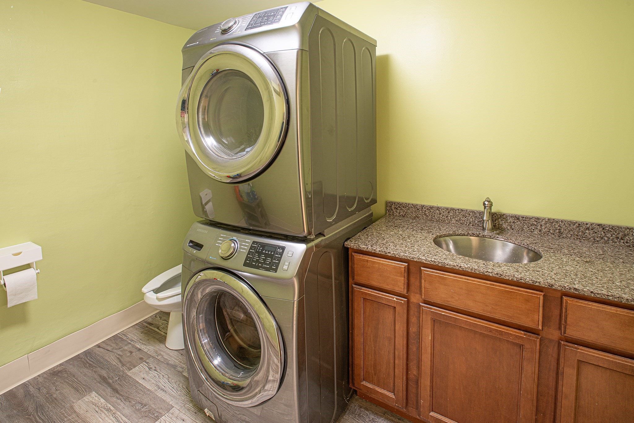 main property photo 26