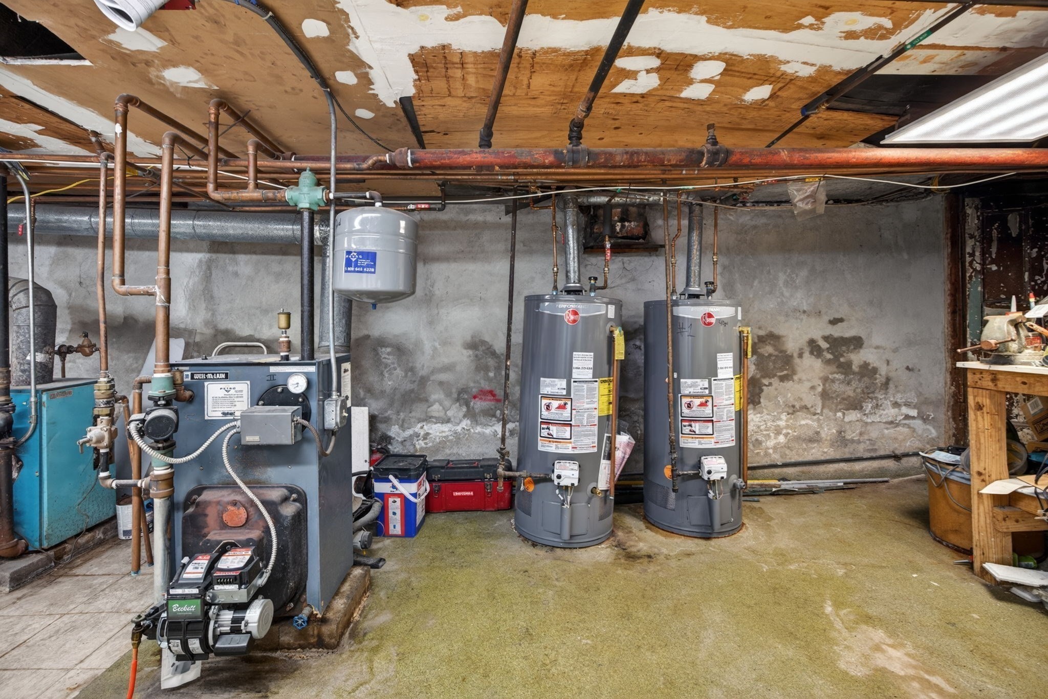 main property photo 32