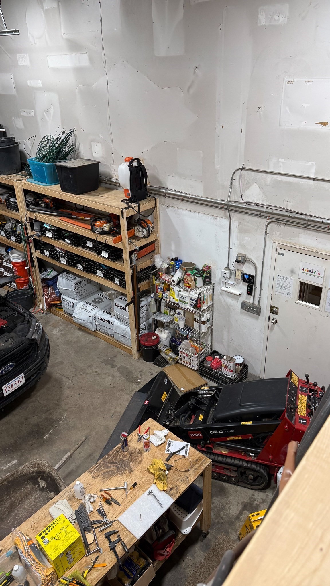main property photo 17