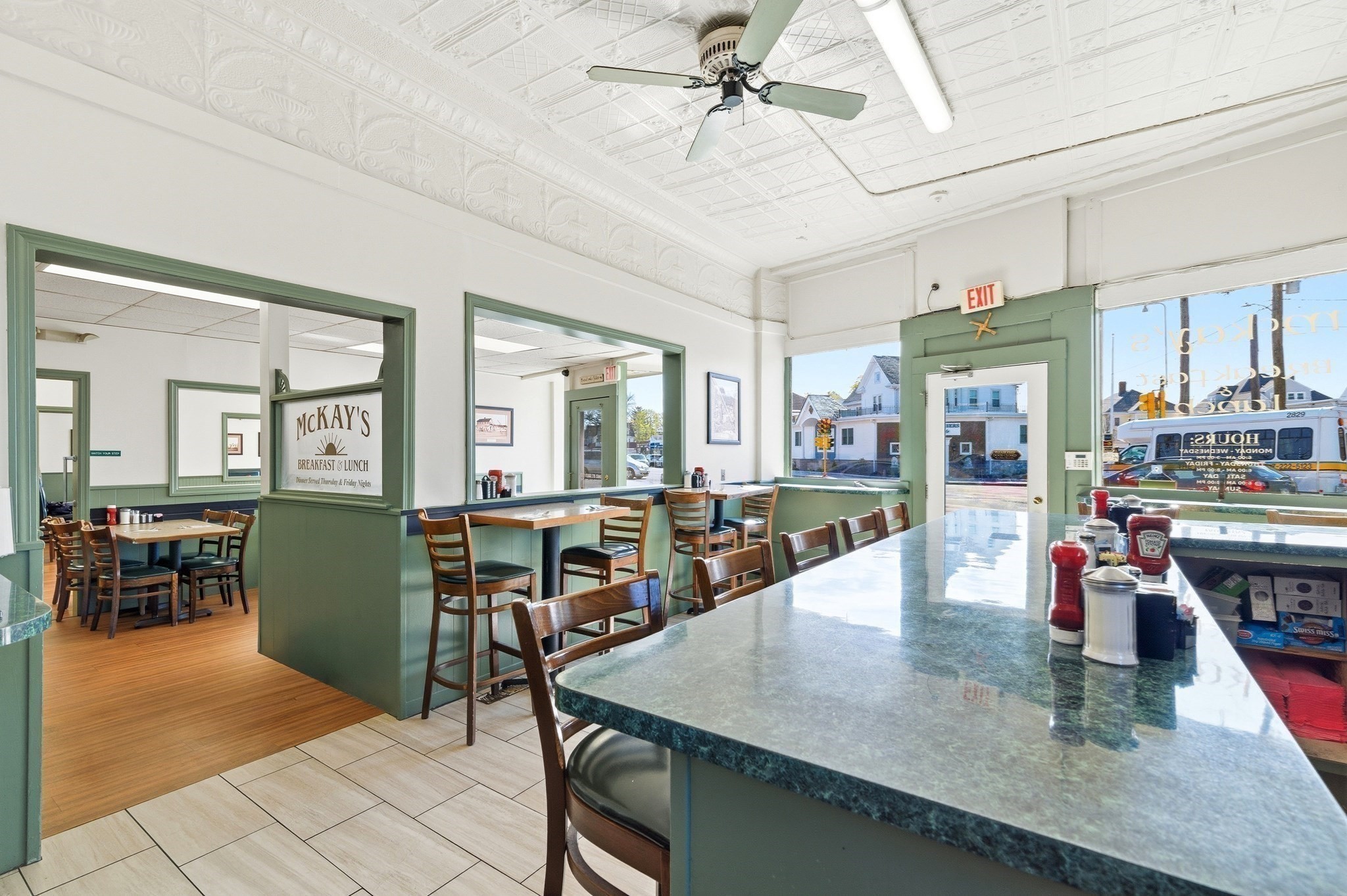 main property photo 9