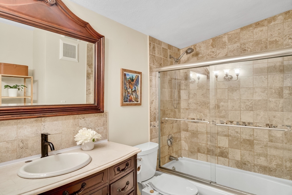 property viewer photo 10