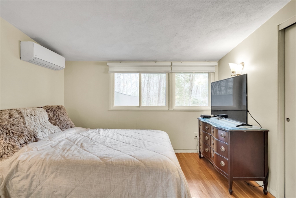 property viewer photo 13