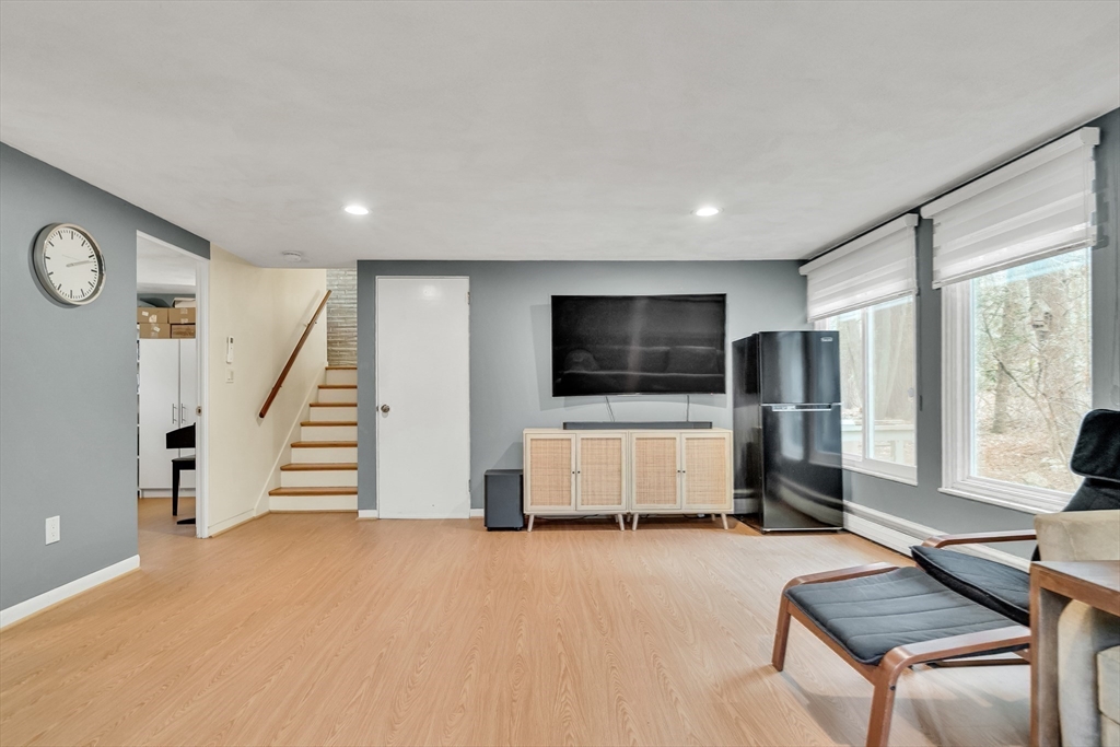 property viewer photo 17