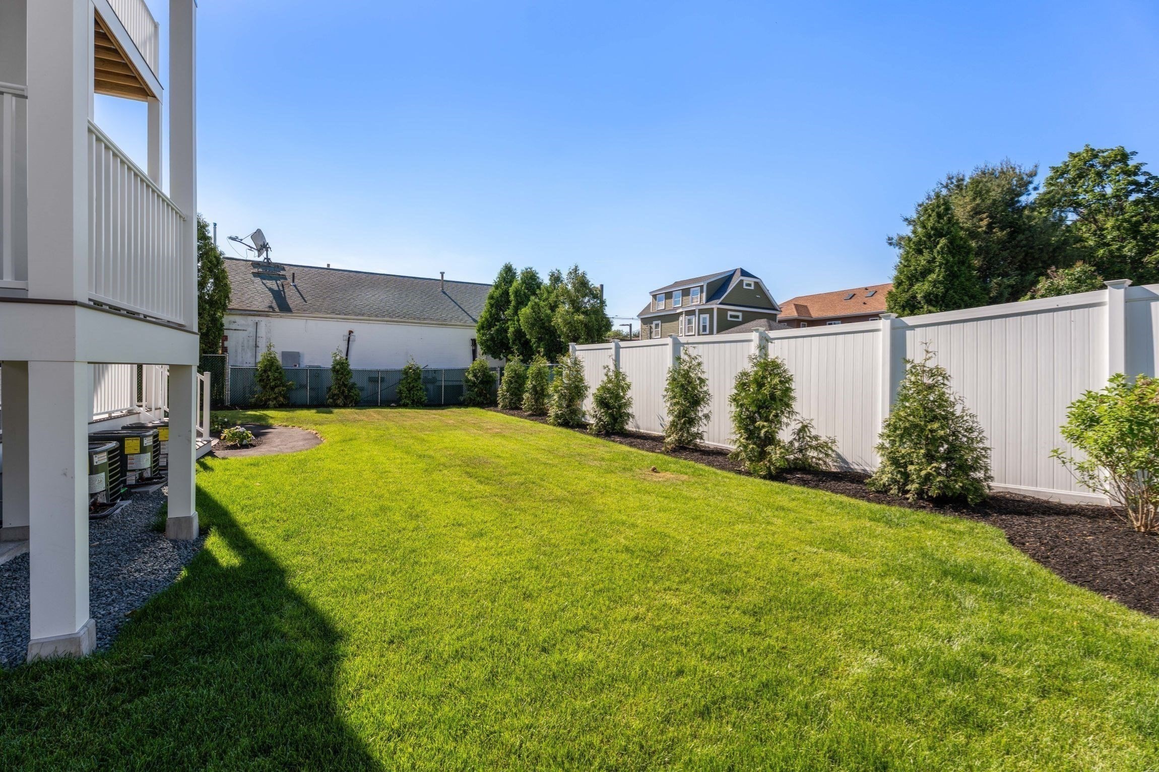 main property photo 26