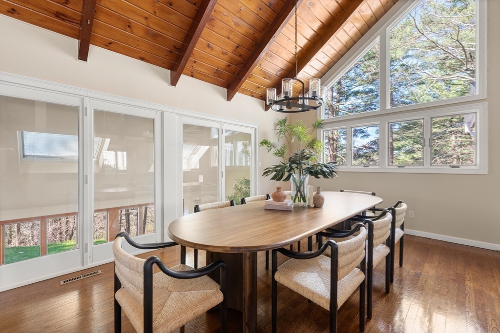 property viewer photo 16