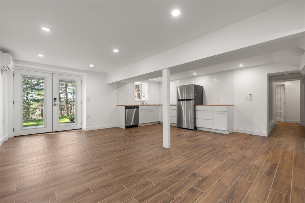property viewer photo 31