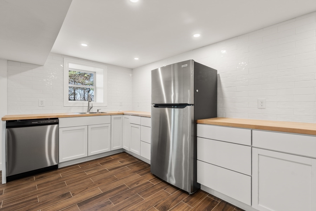 property viewer photo 32