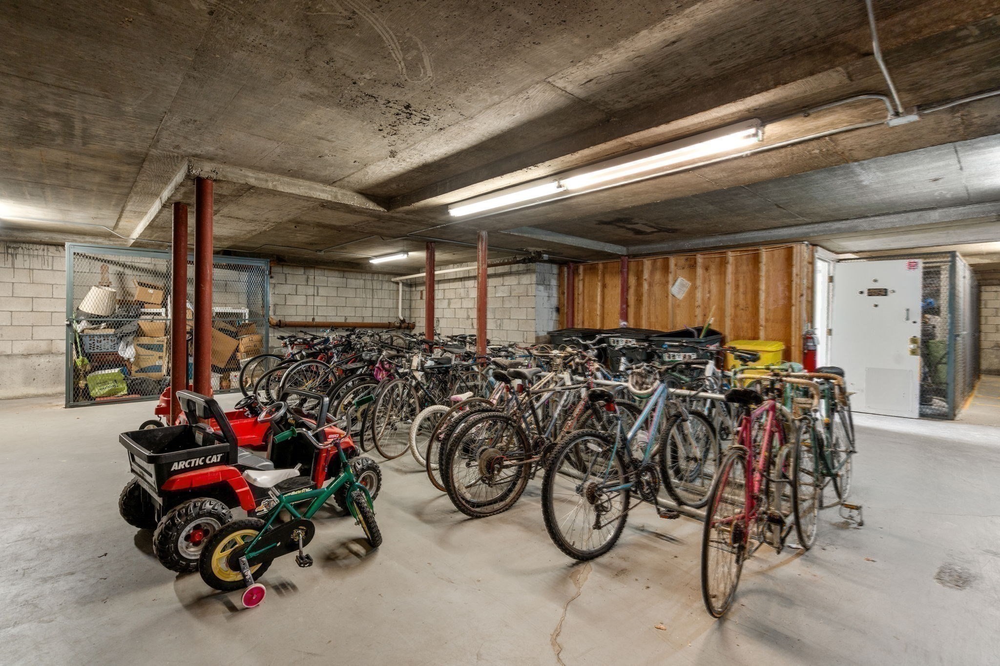 main property photo 10
