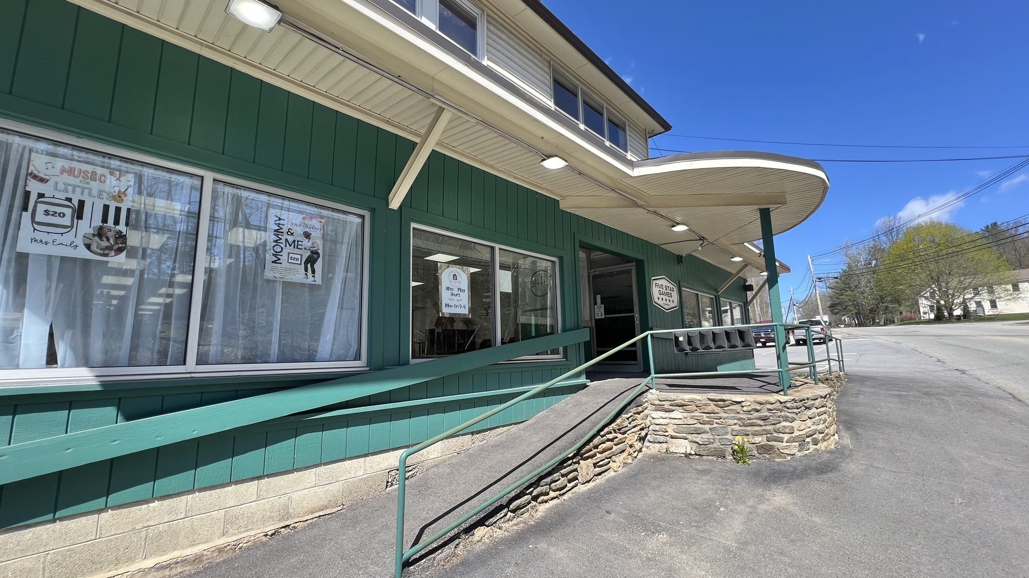 main property photo 2