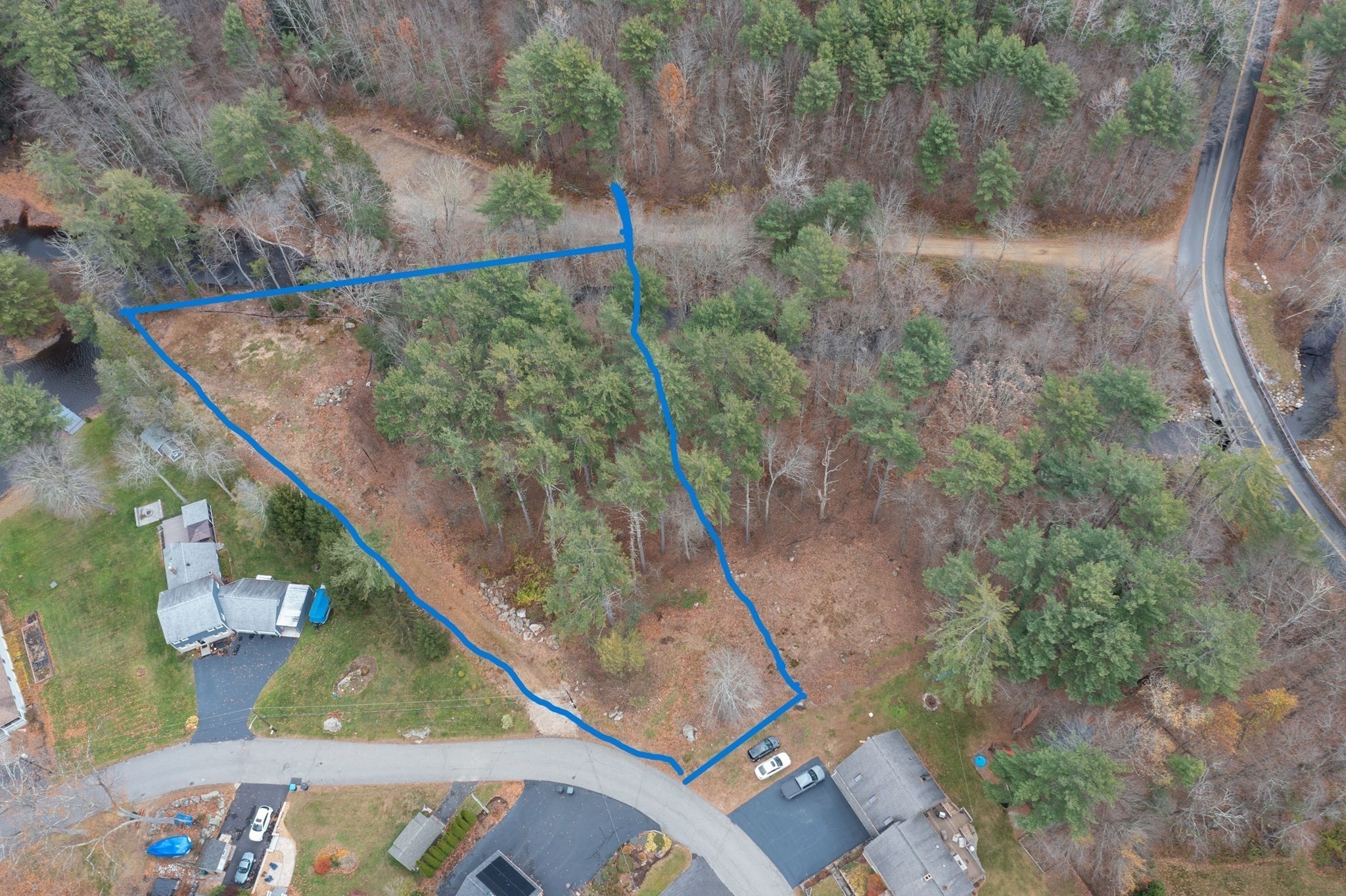 main property photo 13