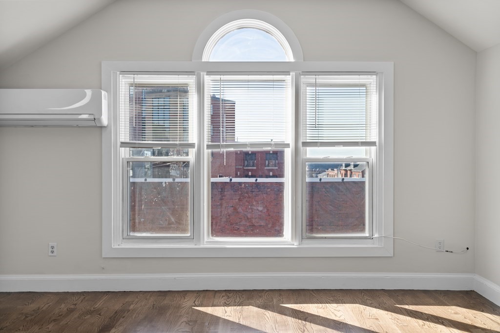 property viewer photo 27