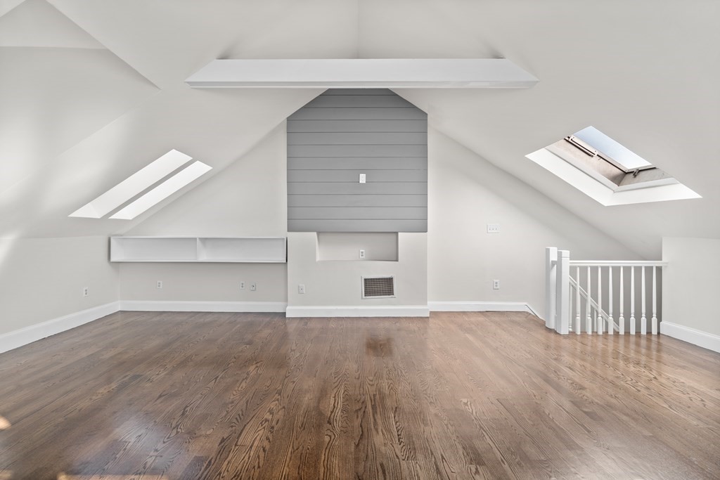 property viewer photo 29