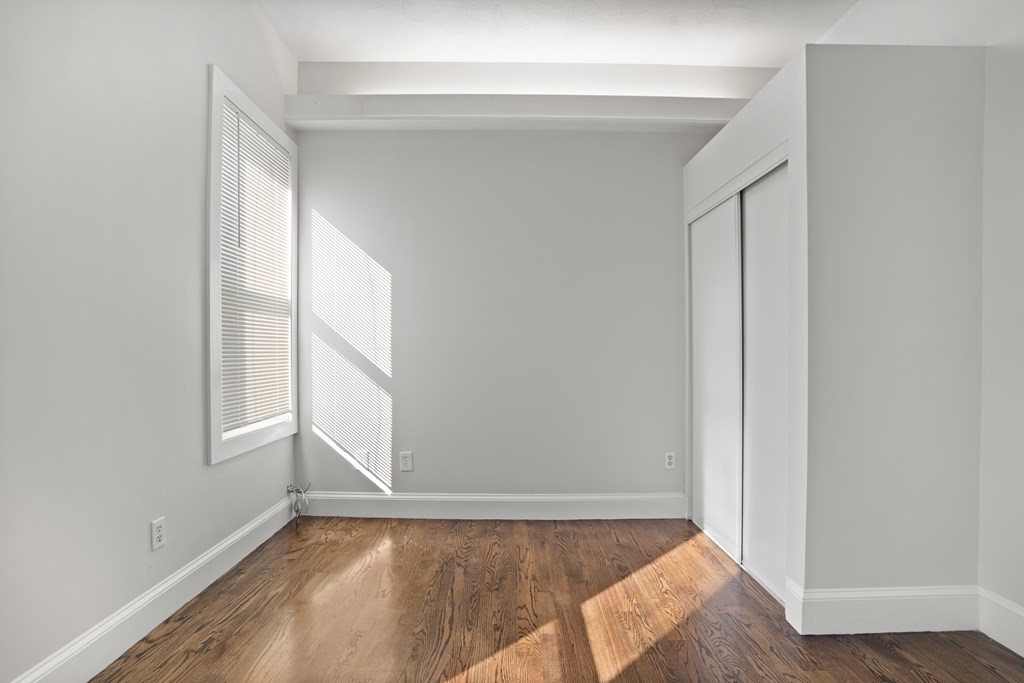 property viewer photo 32
