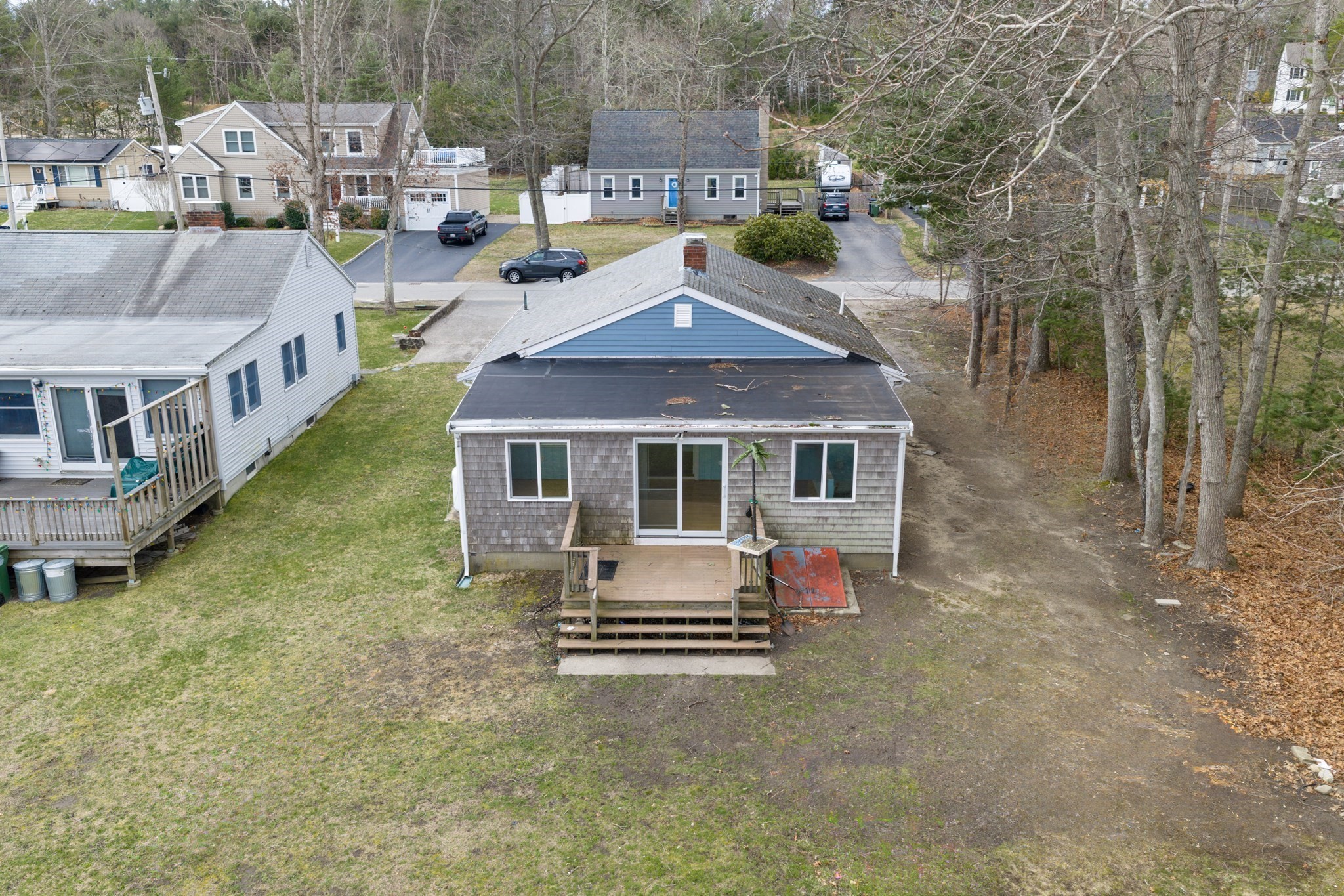 main property photo 18