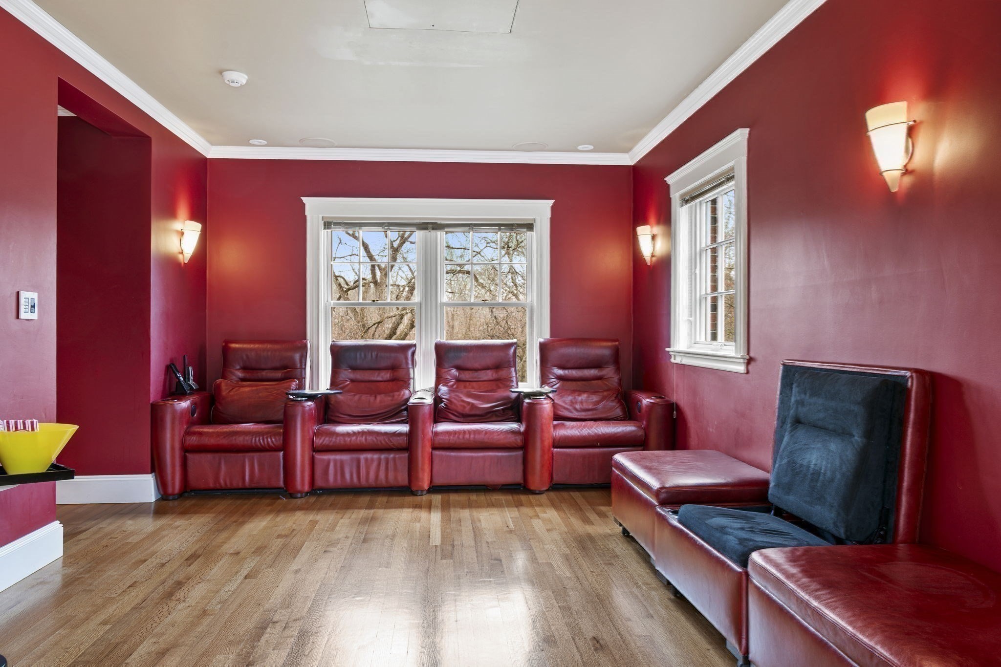 main property photo 24