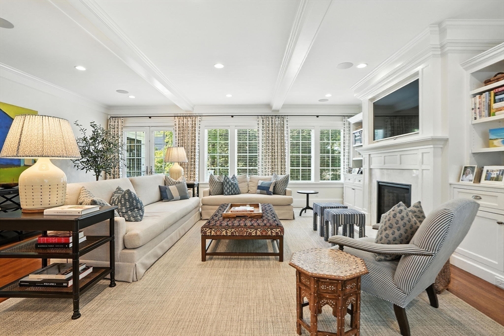 property viewer photo 14