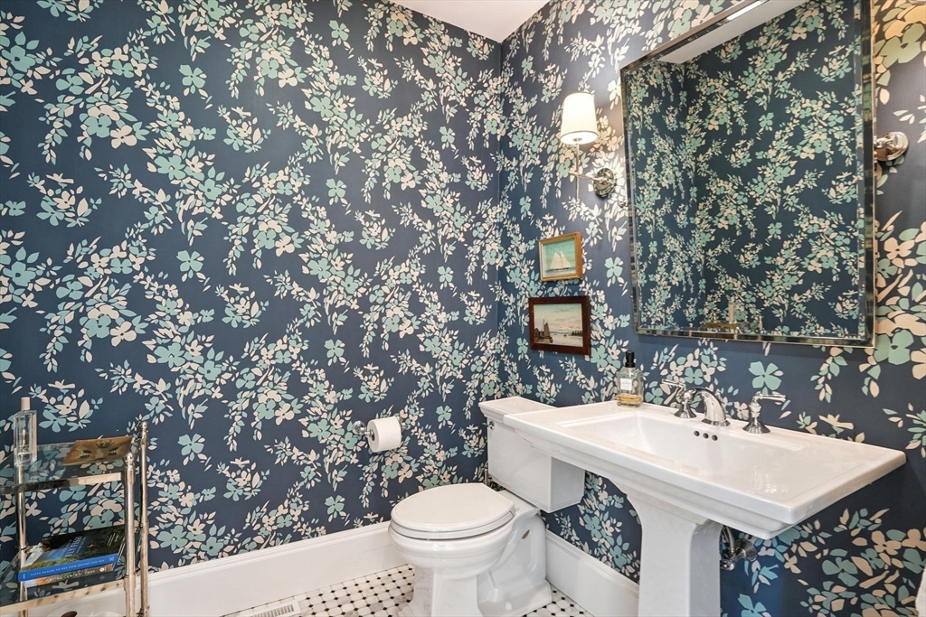 property viewer photo 19