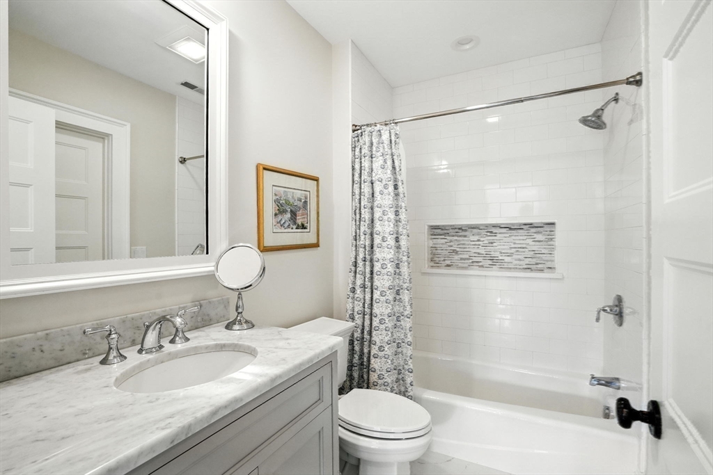 property viewer photo 27