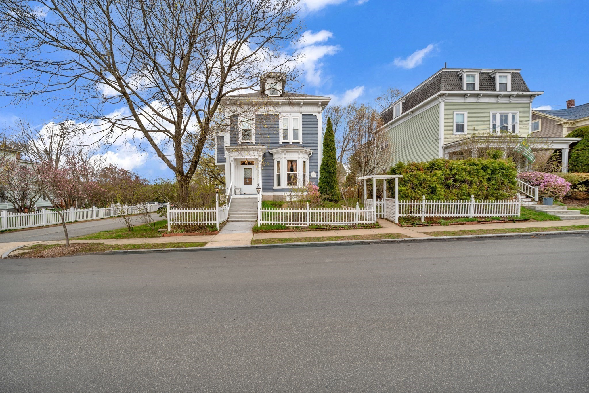 main property photo 34