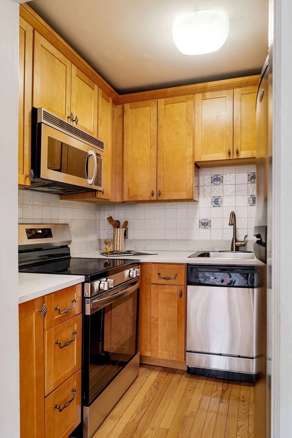 main property photo 16