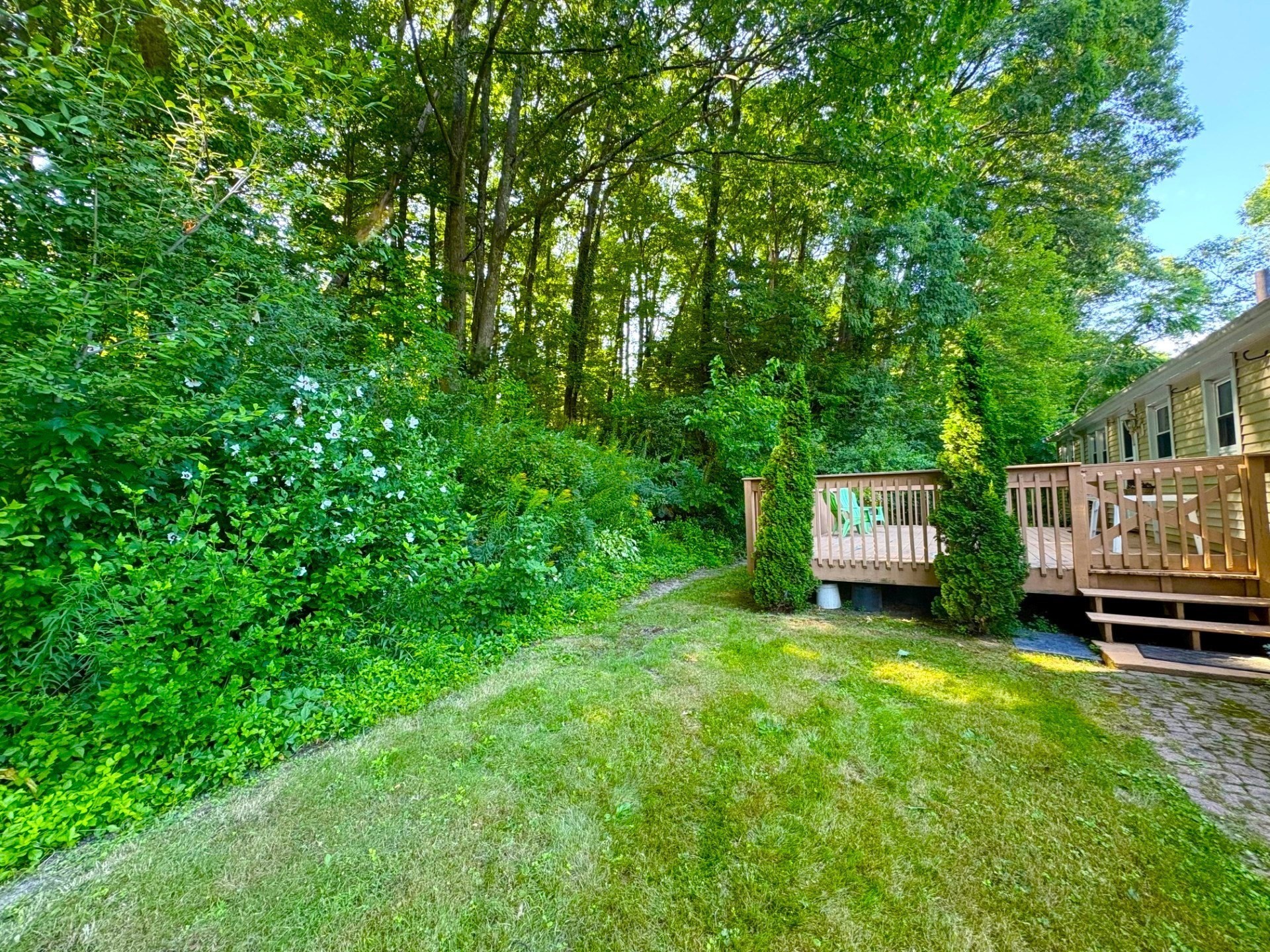 main property photo 29