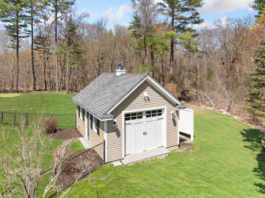 main property photo 38
