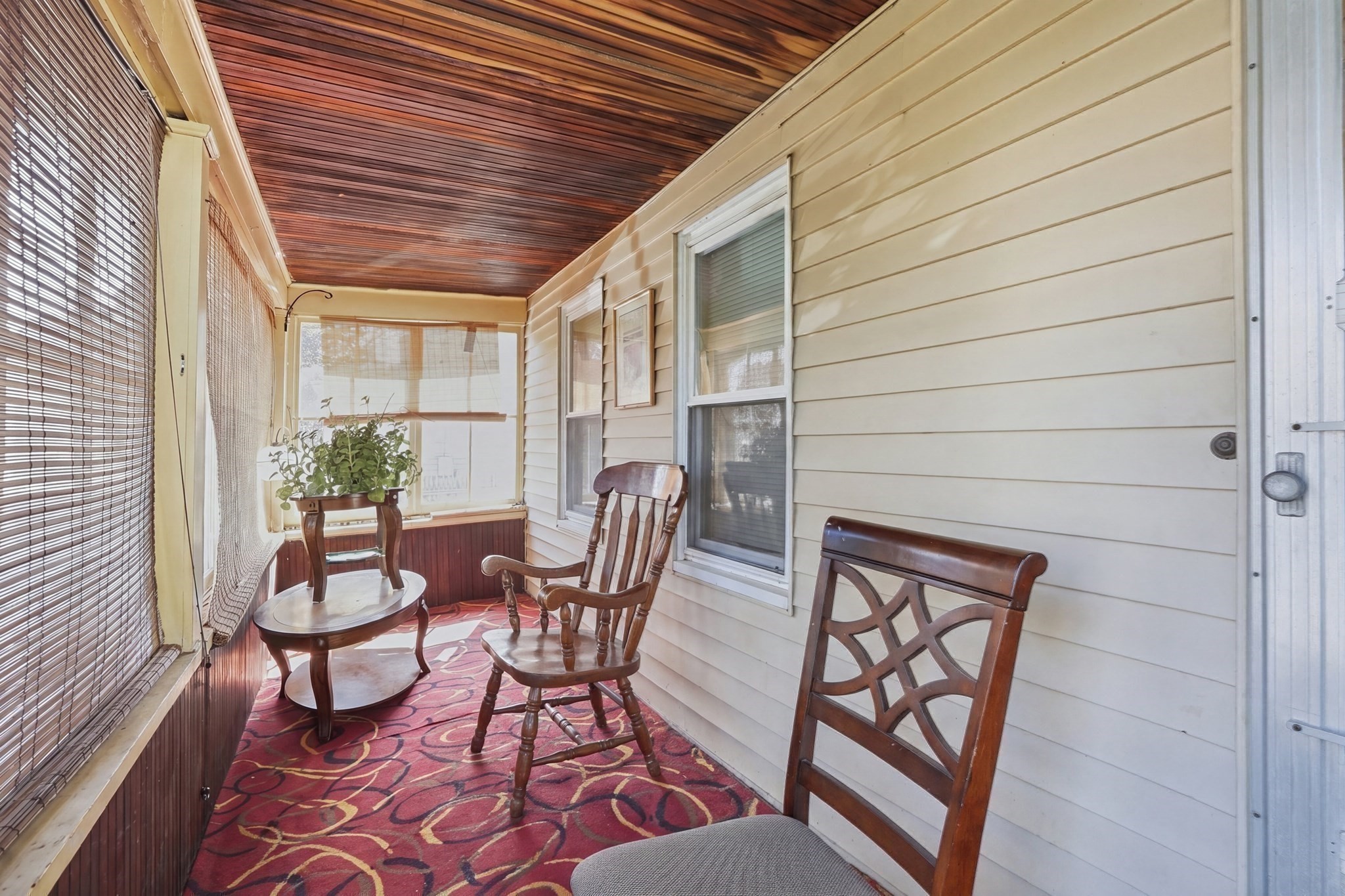 main property photo 34
