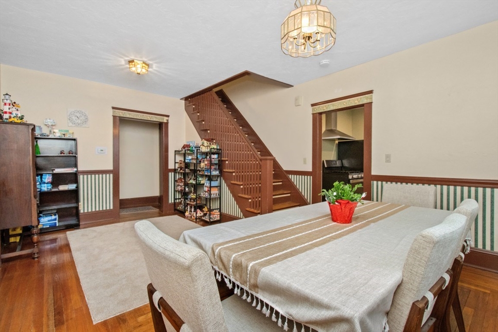 property viewer photo 10