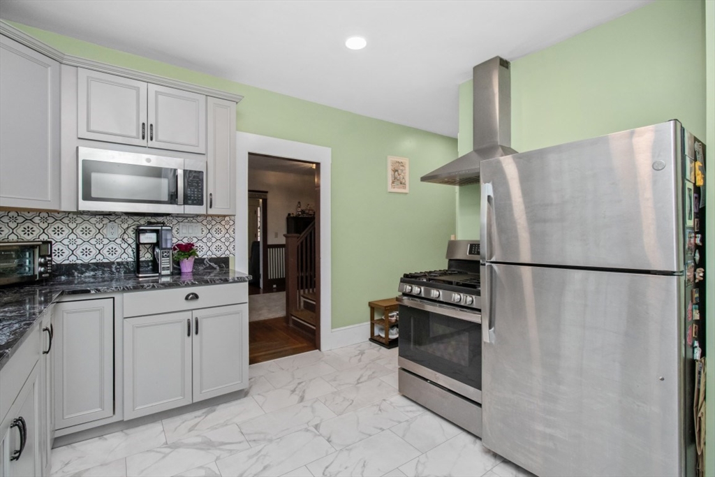 property viewer photo 14