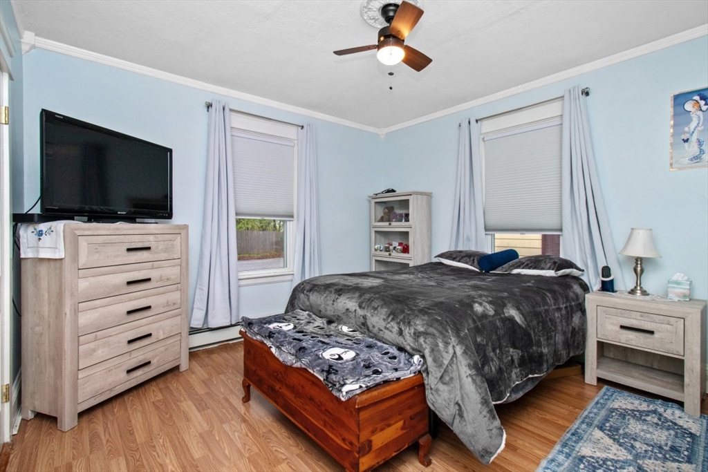 property viewer photo 16