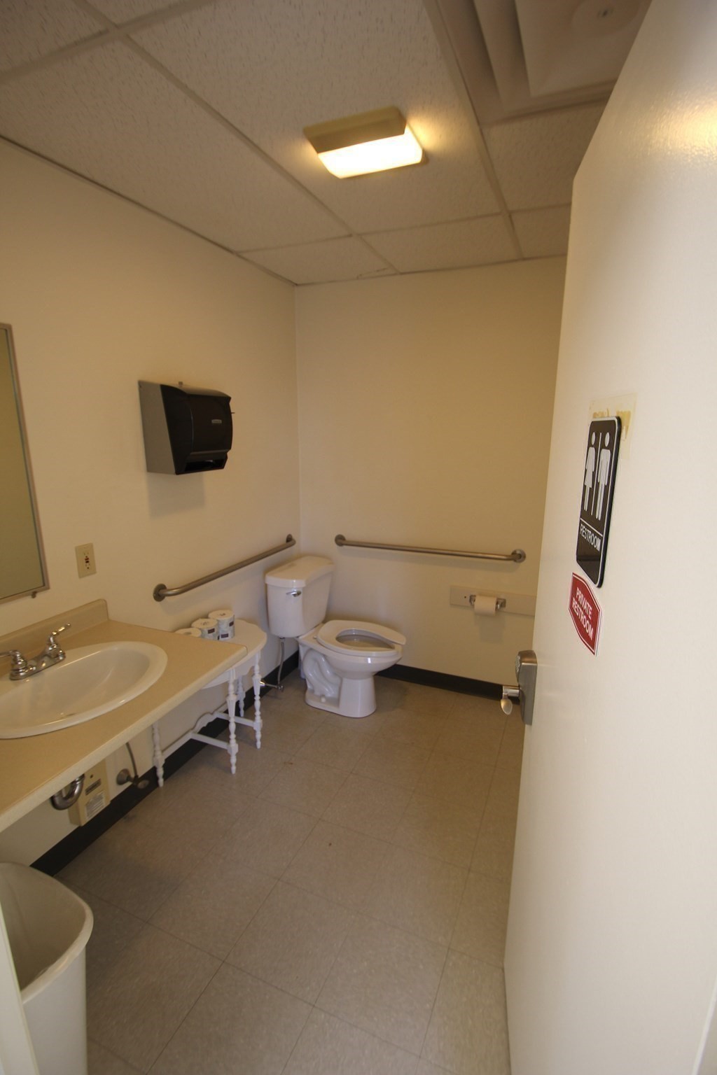 main property photo 15