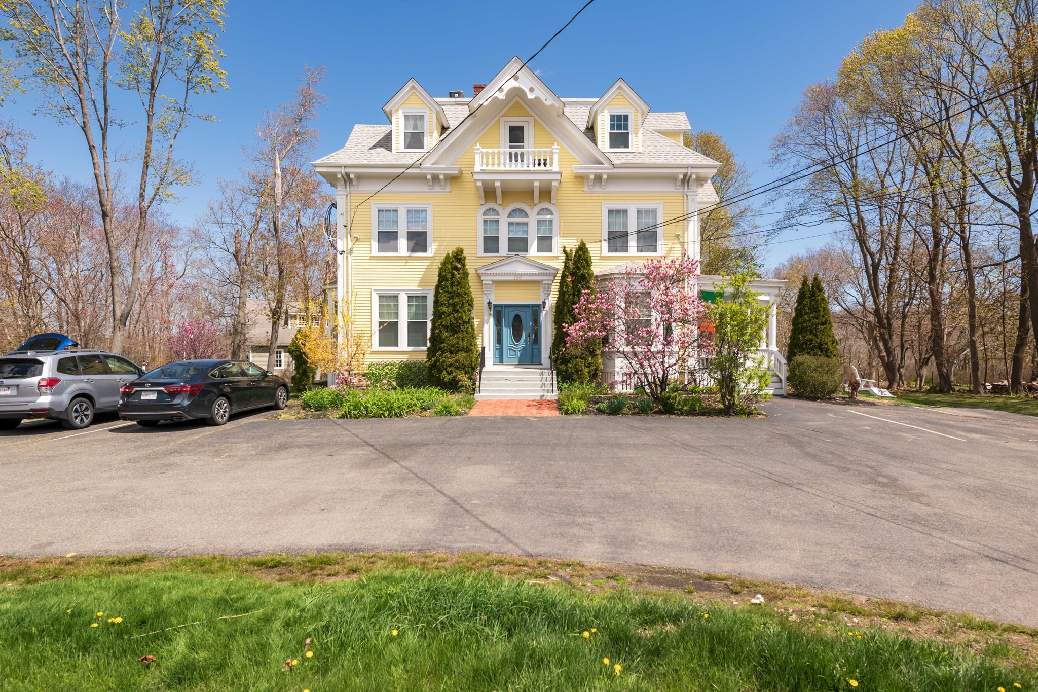 main property photo 13