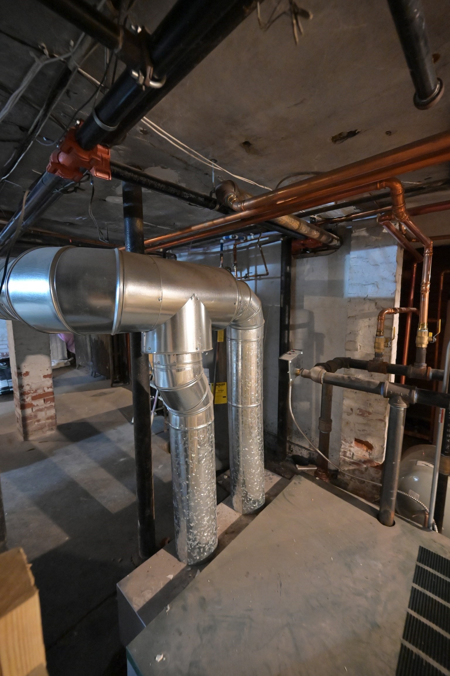 main property photo 25