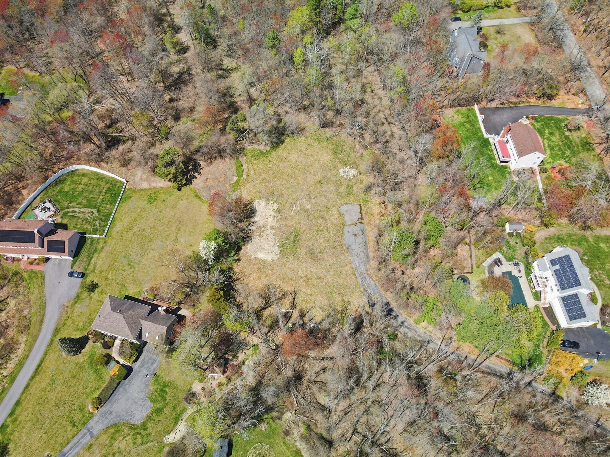 main property photo 14