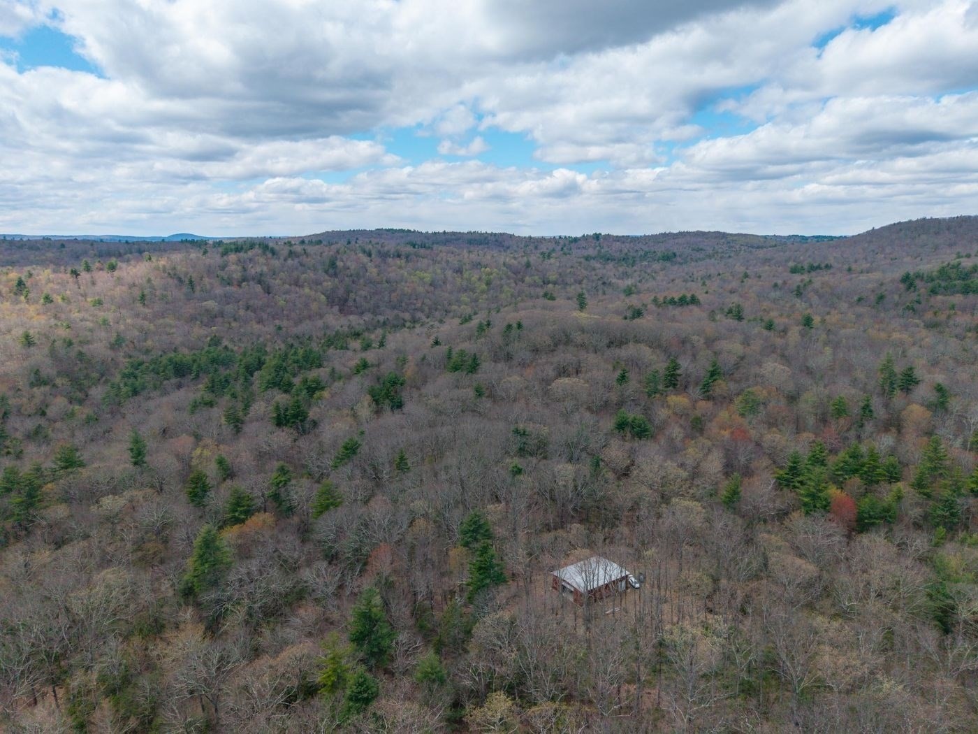 main property photo 11
