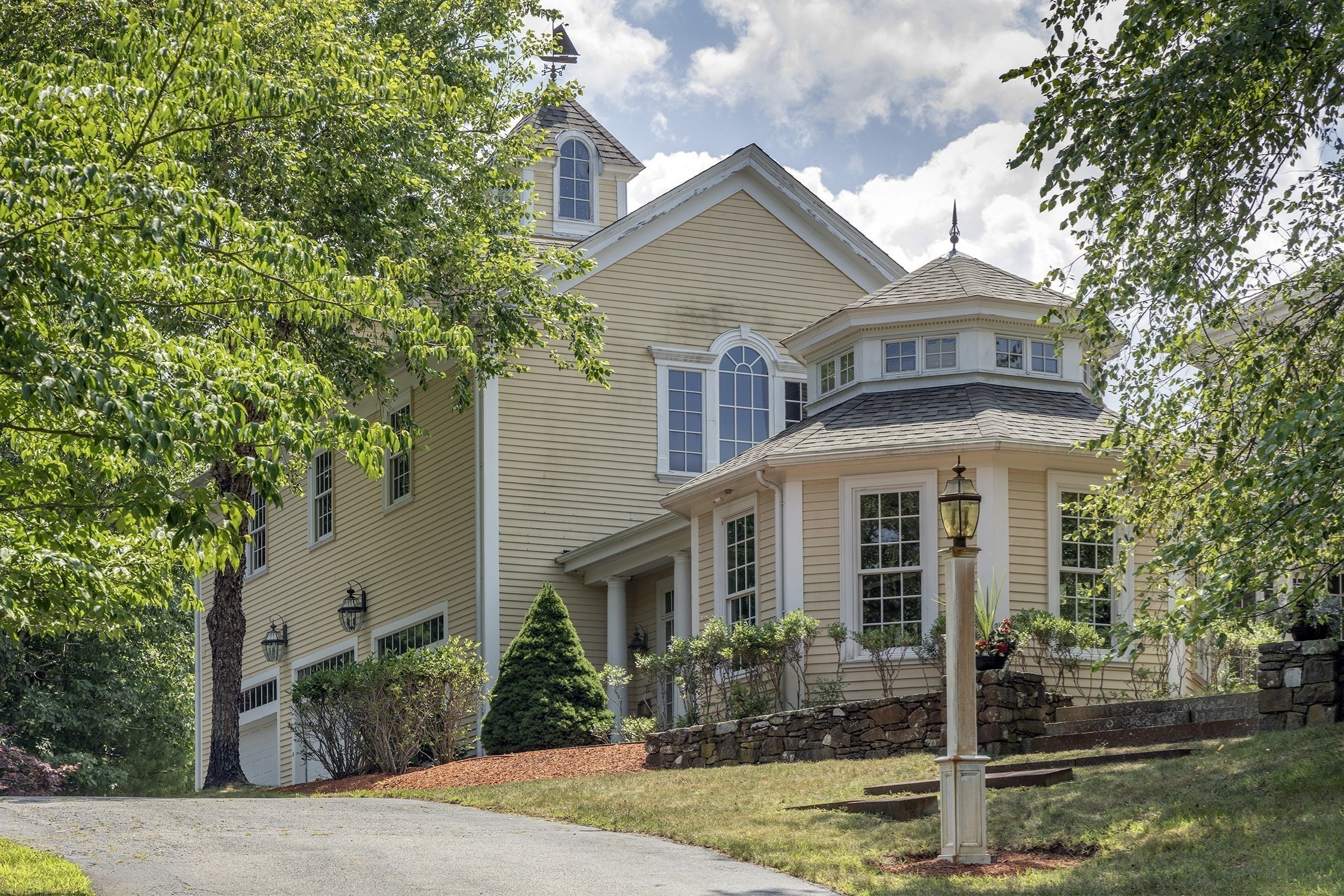 main property photo 36